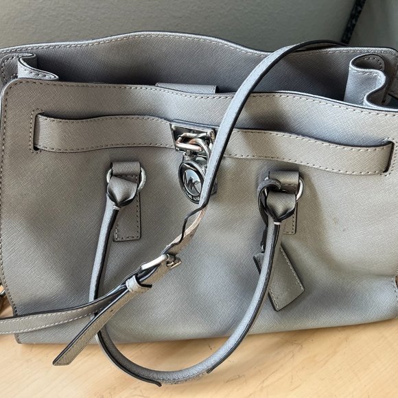 Michael Kors hardly used bag - Picture 2 of 2